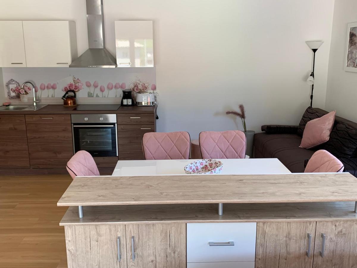 Apartmaji Pr' Nas Laško Dış mekan fotoğraf